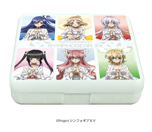 『戦姫絶唱シンフォギアXV』小物ケース(ラムネ付き) 02/集合デザイン 祈りver.(描き下ろし)